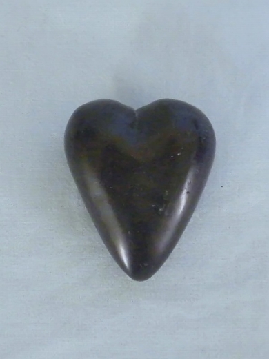 Herz schwarz aus Speckstein (H ± 5 B ± 4 cm)